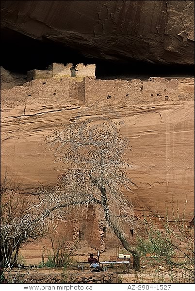 vendor in front of the White House Ruins, Canyon de Chelly, Arizona